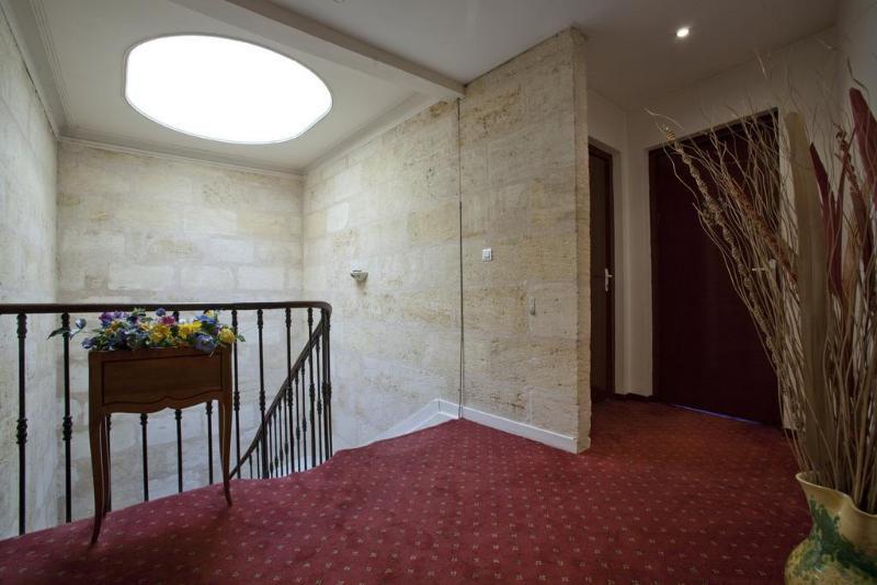 Bdx - Gare Saint-jean - Les Collectionneurs Hotel